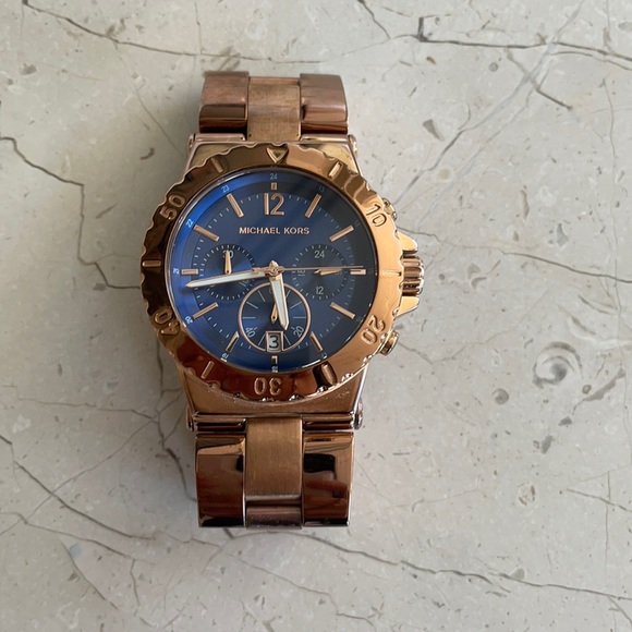 Michael Kors Watch - Picture 1 of 3